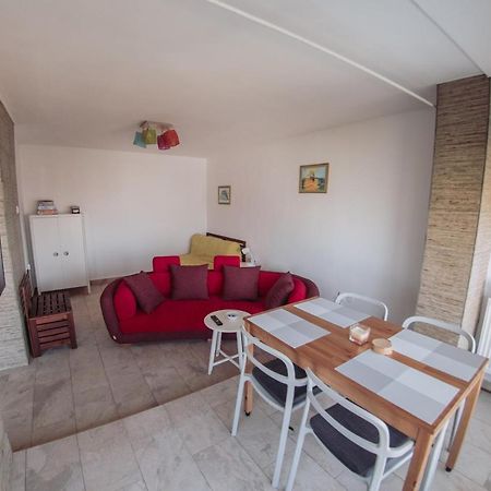 Lalacris Good Holiday Apartment 康斯坦察 外观 照片